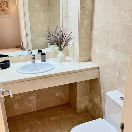 بيت للعطل Casa De La Alegria, 3-bedroom House Near Cabopino & Golf, *