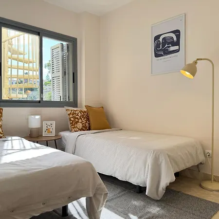 Casa De La Alegria, 3-bedroom House Near Cabopino & Golf, بيت للعطل ماربيا